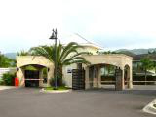 MLS 27827 B22 42 22 FREEPORT, St. James, Jamaica - Townhouse for Sale